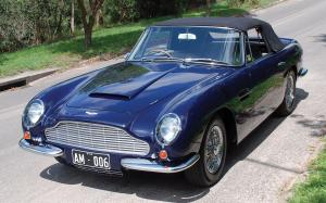 Aston Martin DB6 Volante 1966 года